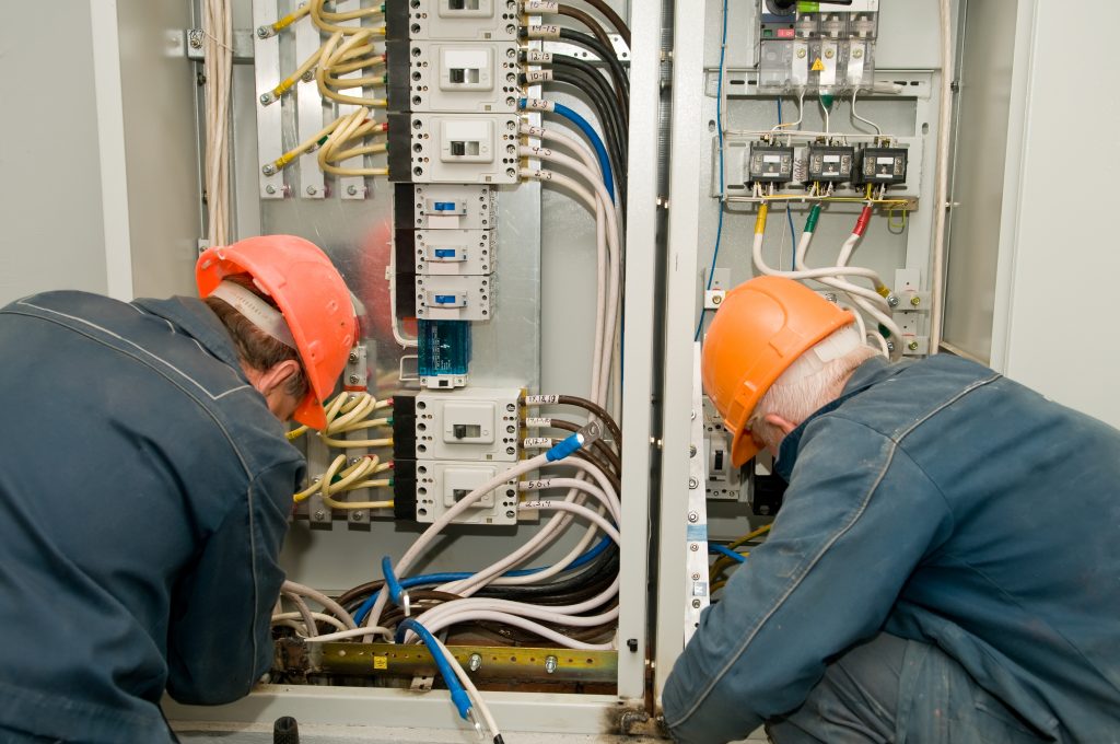 electricians vs. electrical contractors