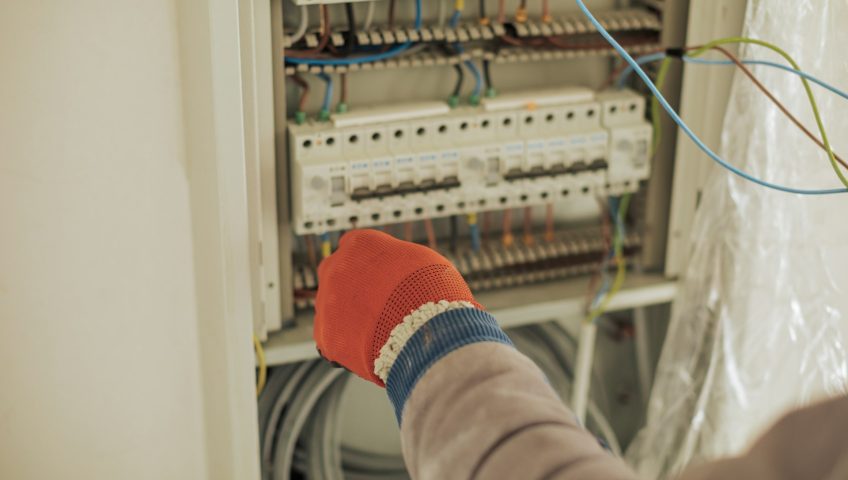 commercial electrical panel upgrade